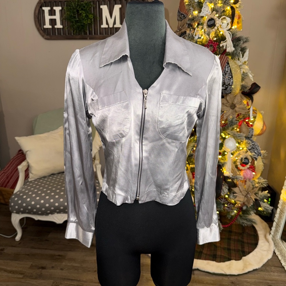 VTG Copper Key • Satin Zip Up Collared Cropped Blouse